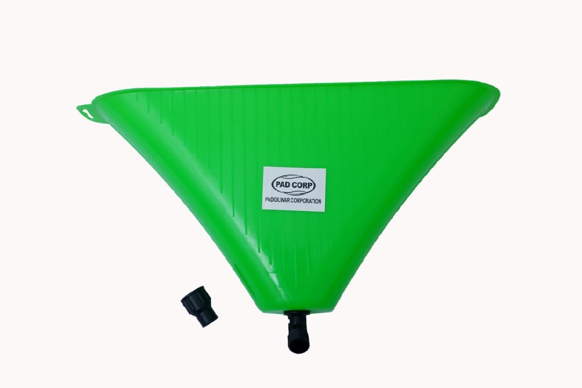 pad corp weedicide heavy hood with nozzle can attached with connector - 1